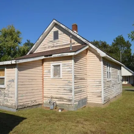 Image 3 - 160 Mann Street, Bernie, Stoddard County, MO 63822, USA - House for sale