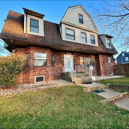 Rent this 5 bed house on 303 Poplar Street in Roselle, NJ 07203