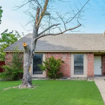 Rent this 3 bed house on 536 Justice Drive in Cedar Hill, TX 75104