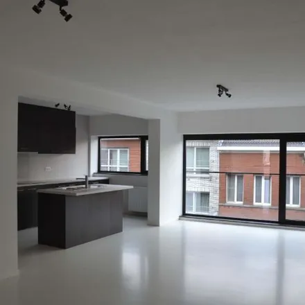 Image 4 - Stationsstraat 110, 9120 Beveren, Belgium - Apartment for rent