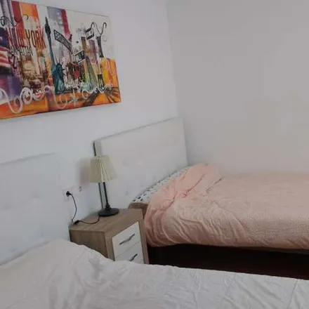 Rent this 4 bed apartment on Plaza de la Paz in 1, 33005 Oviedo