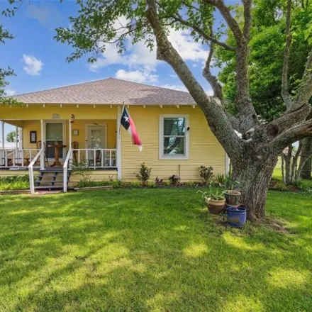 Buy this 3 bed house on Kay Lane in Ellis County, TX 75154