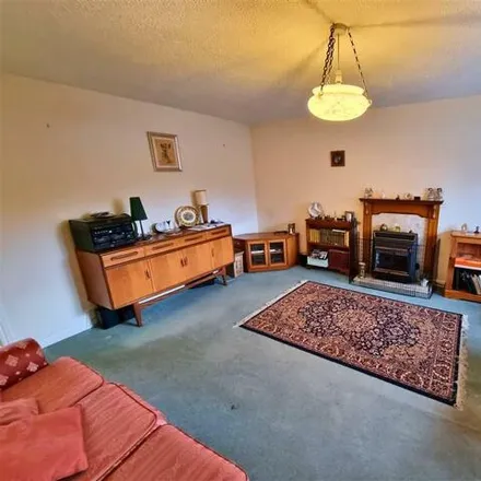 Image 6 - Lammas Close, Leominster, HR6 8NU, United Kingdom - House for sale