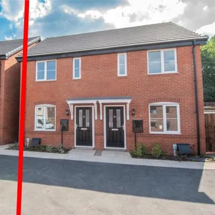 Buy this 3 bed duplex on unnamed road in Bordesley, B97 6RN