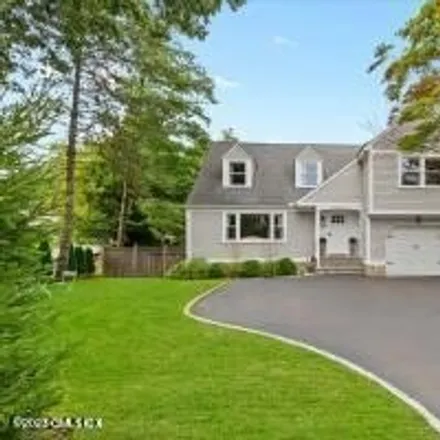 Rent this 4 bed house on 5 Sunshine Avenue in Greenwich, CT 06878