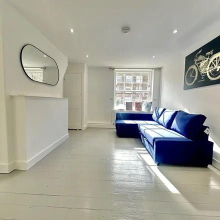 Image 6 - Young Prince, 448 Roman Road, Old Ford, London, E3 5LU, United Kingdom - Apartment for rent