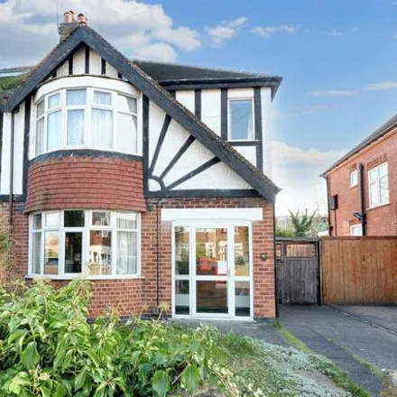Buy this 3 bed duplex on 35 Kenilworth Road in Beeston, NG9 2HR