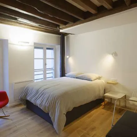Image 6 - 6 Rue Pierre au Lard, 75004 Paris, France - Apartment for rent