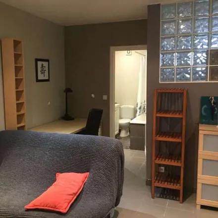 Rent this 1 bed apartment on Rue de la Philanthropie - Menslievendheidsstraat 27 in 1000 Brussels, Belgium
