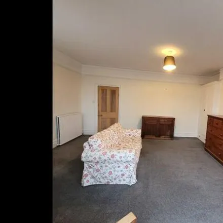 Image 5 - Conway Road, London, N14 7BH, United Kingdom - Apartment for rent
