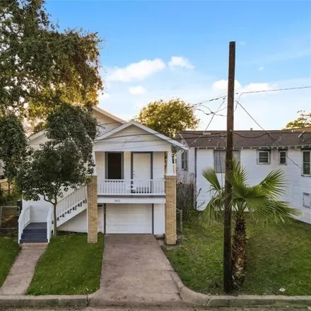 Buy this 3 bed house on 1815 54th Street in Galveston, TX 77551