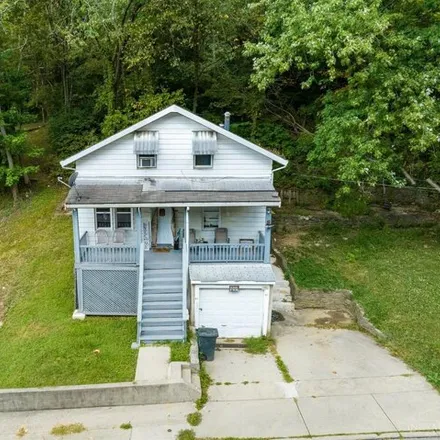 Buy this 2 bed house on 39 Anderson Ferry Road in Cincinnati, OH 45238