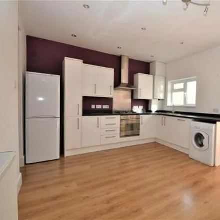 Image 3 - 66 Thornleigh Road, Bristol, BS7 8PJ, United Kingdom - House for rent