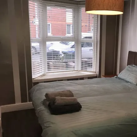 Rent this 3 bed townhouse on Birmingham in England, United Kingdom