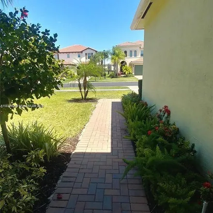Image 2 - Bellarosa Circle, Royal Palm Beach, Palm Beach County, FL 33411, USA - Apartment for rent