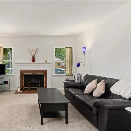 Image 4 - 1801 N Buena Vista St, Burbank, California, 91505 - House for sale