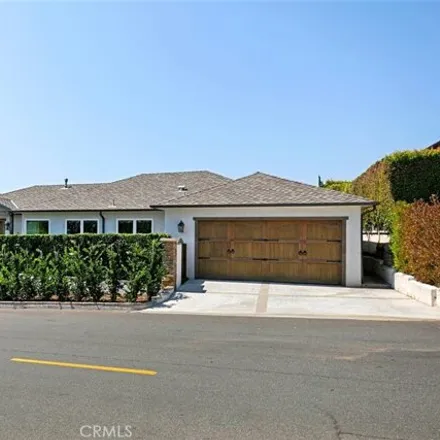 Rent this 4 bed house on 228 Ledroit Street in Laguna Beach, CA 92651