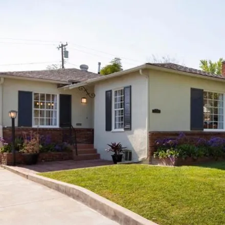 Buy this 3 bed house on 1581 North Roosevelt Avenue in Altadena, CA 91001