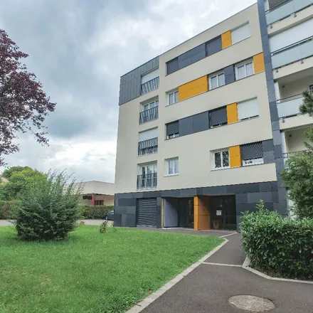 Image 3 - 41 Avenue Centrale, 63670 Le Cendre, France - Apartment for rent