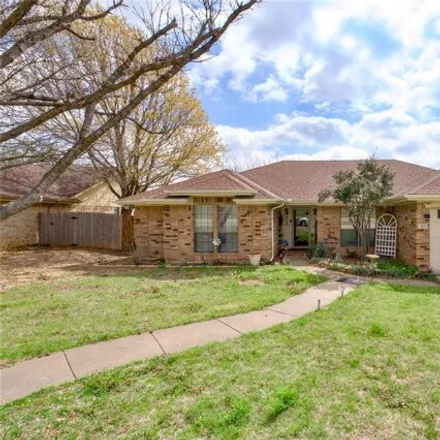Buy this 3 bed house on 342 Southwest Alsbury Boulevard in Burleson, TX 76028