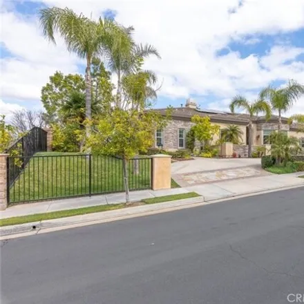 Image 8 - 4074 Suzie Circle, Corona, CA 92881, USA - House for sale