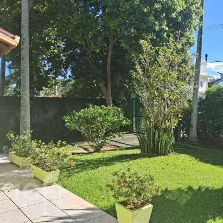 Image 1 - Rua Jardim dos Eucaliptos, Campeche, Florianópolis - SC, 88063-265, Brazil - House for sale