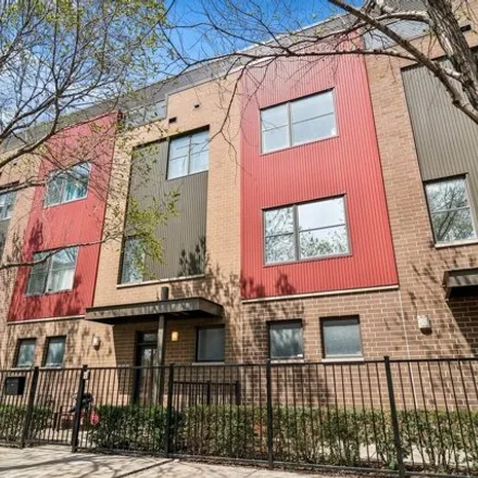 Buy this 3 bed house on 561 West 16th Street in Chicago, IL 60616
