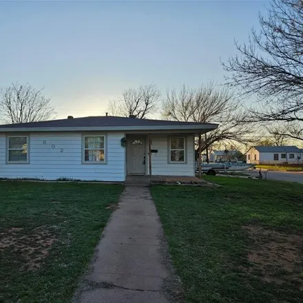 Buy this 3 bed house on 4818 Potomac Avenue in Abilene, TX 79605