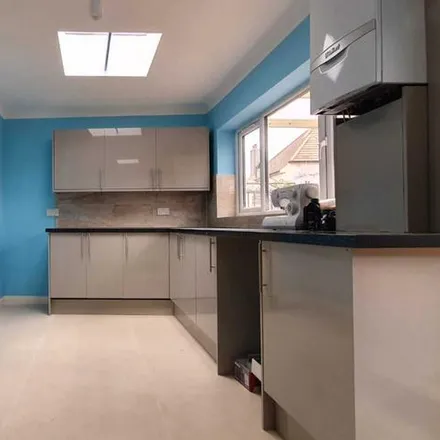 Rent this 4 bed duplex on Lyon Park Avenue in London, HA0 4HD