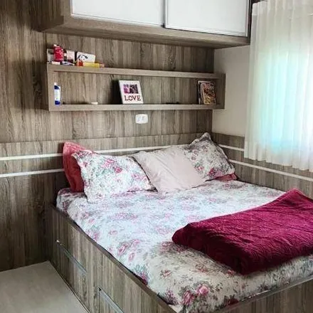 Buy this 2 bed house on Rua das Tulipas in Jardim das Flores I, Sarandi - PR