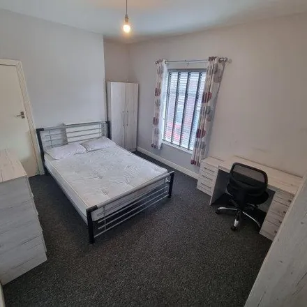 Rent this 4 bed room on The Dancing Goat Coffee House in Beverley Road, Hull