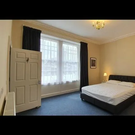 Image 7 - 98 Hanover Street, City of Edinburgh, EH2 1DR, United Kingdom - Apartment for rent