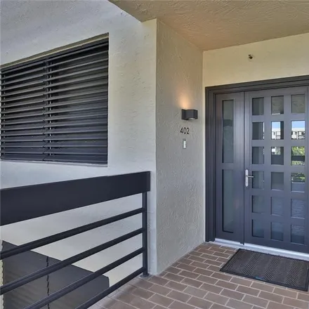 Buy this 2 bed condo on 1066 Gulf of Mexico Drive in Longboat Key, Sarasota County