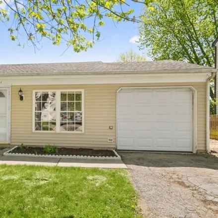 Rent this 3 bed house on Wembly Drive in Warrenville, IL 60555
