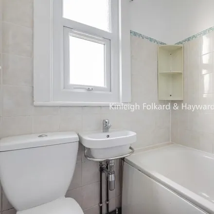 Image 7 - 19 Rostella Road, London, SW17 0TP, United Kingdom - House for rent