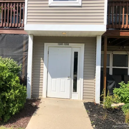 Image 2 - 1383 Heatherwood Lane, Pittsfield Township, MI 48108, USA - Condo for sale