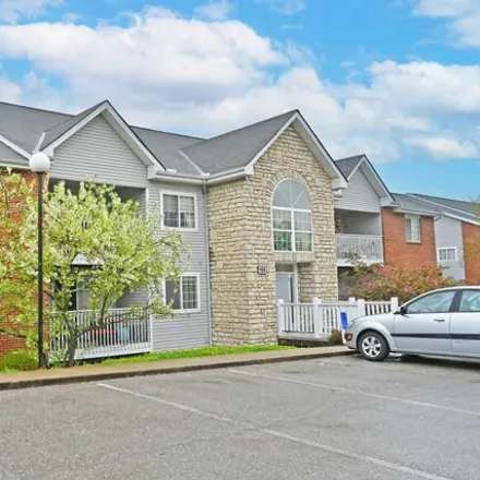 Buy this 2 bed condo on 198 Cave Run Drive in Erlanger, KY 41018