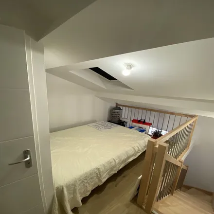 Rent this 2 bed apartment on 94 Avenue Jean Jaurès in 69007 Lyon 7e Arrondissement, France