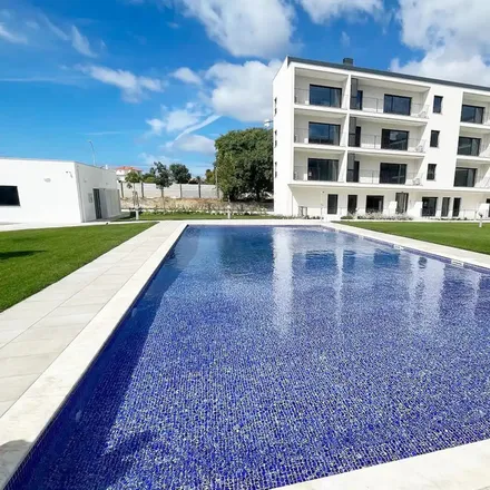 Rent this 3 bed apartment on Rua Francisco Roque Aguiar in 2780-052 Oeiras, Portugal