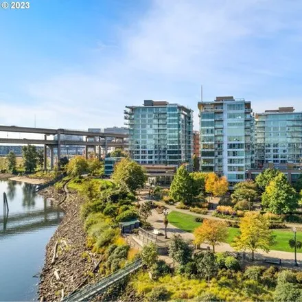 Buy this 1 bed condo on 1900 South River Drive in Portland, OR 97201