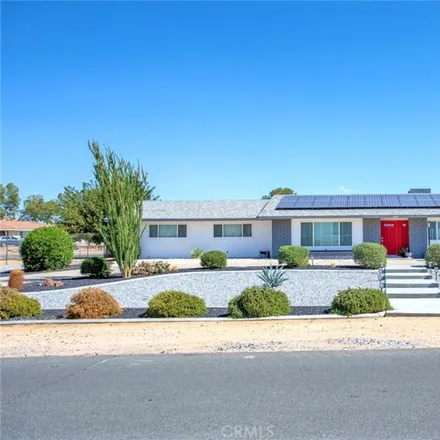 Buy this 4 bed house on 14745 Keota Road in Apple Valley, CA 92307