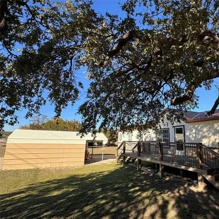 Buy this studio apartment on 117 Private Road 1507 in Medina County, TX 78003
