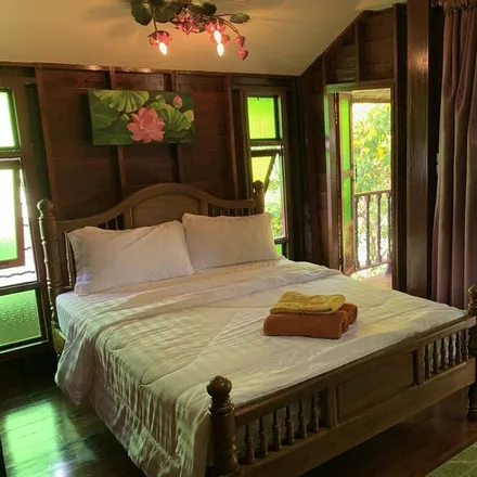 Rent this 3 bed house on Chiang Mai in Saraphi District, Thailand