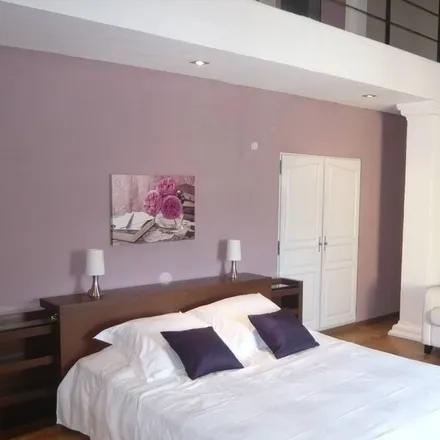 Rent this 3 bed house on 30200 Bagnols-sur-Cèze