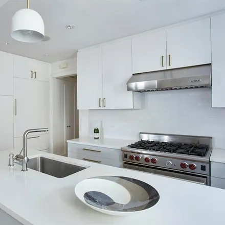 Image 5 - 164 WEST 79TH STREET 11D in New York - Apartment for sale