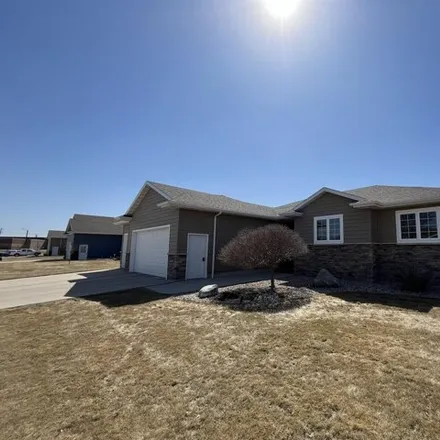 Image 4 - 1852 MacKenzie Avenue, Melrose Addition, Aberdeen, SD 57401, USA - House for sale