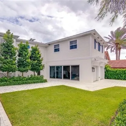 Buy this 6 bed house on 2572 Lakeview Drive in Santa Barbara Shores, Pompano Beach