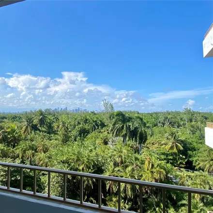 Image 5 - Commodore Club West, 155 Ocean Lane Drive, Key Biscayne, Miami-Dade County, FL 33149, USA - Condo for sale