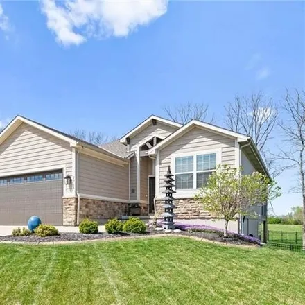 Image 2 - 2272 Southwest Morris Drive, Lee's Summit, MO 64082, USA - House for sale