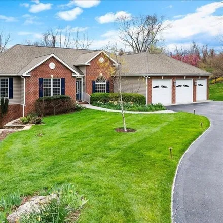 Buy this 4 bed house on Crestwood Drive in Shelor Acres, Montgomery County